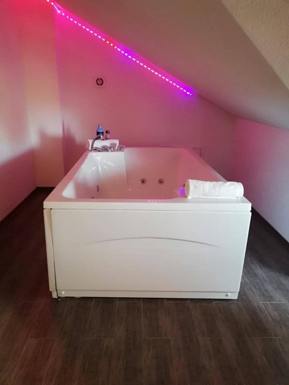 Hotel Prenociste Samir Gradacac Zewnętrze zdjęcie