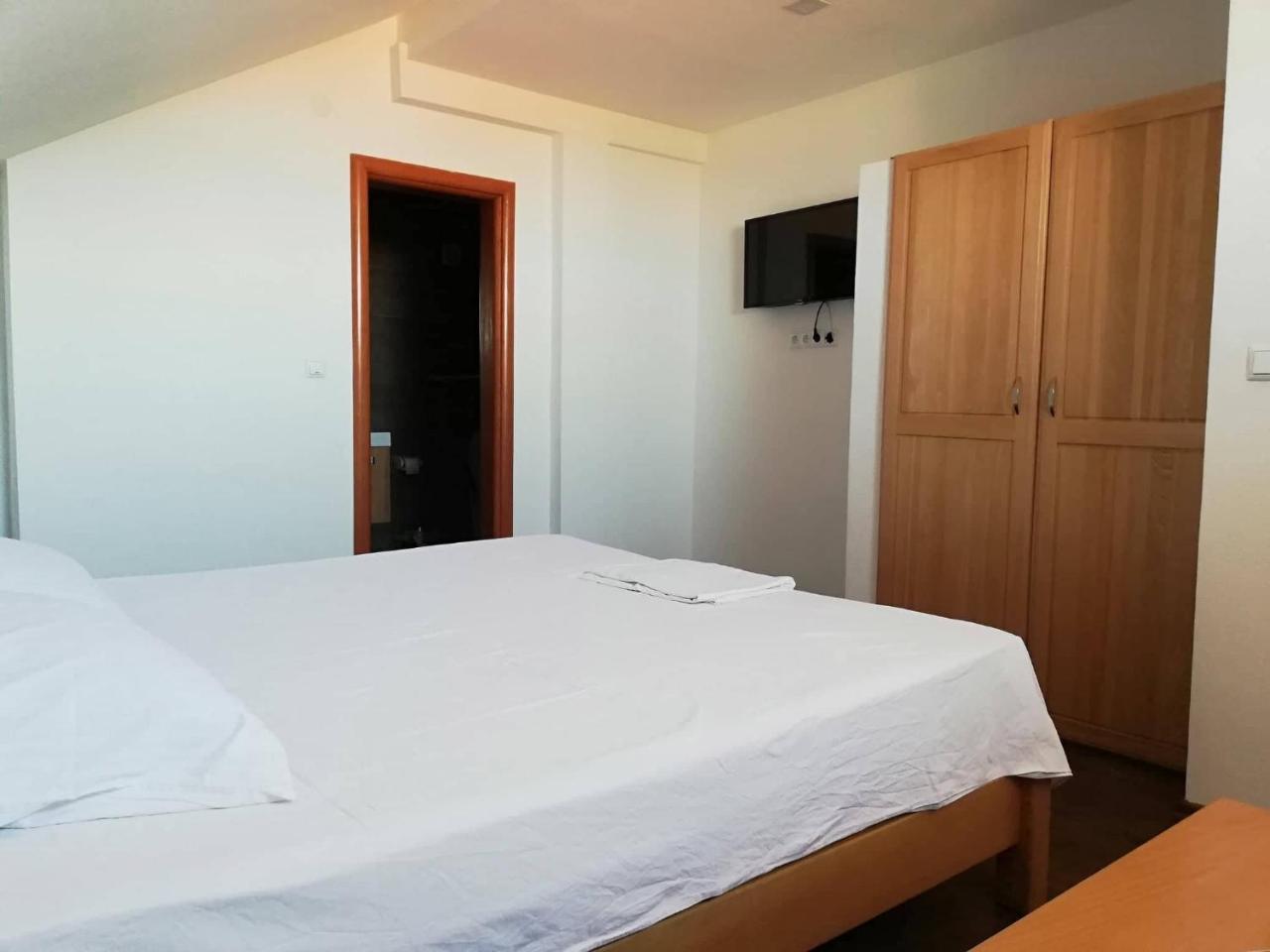 Hotel Prenociste Samir Gradacac Zewnętrze zdjęcie
